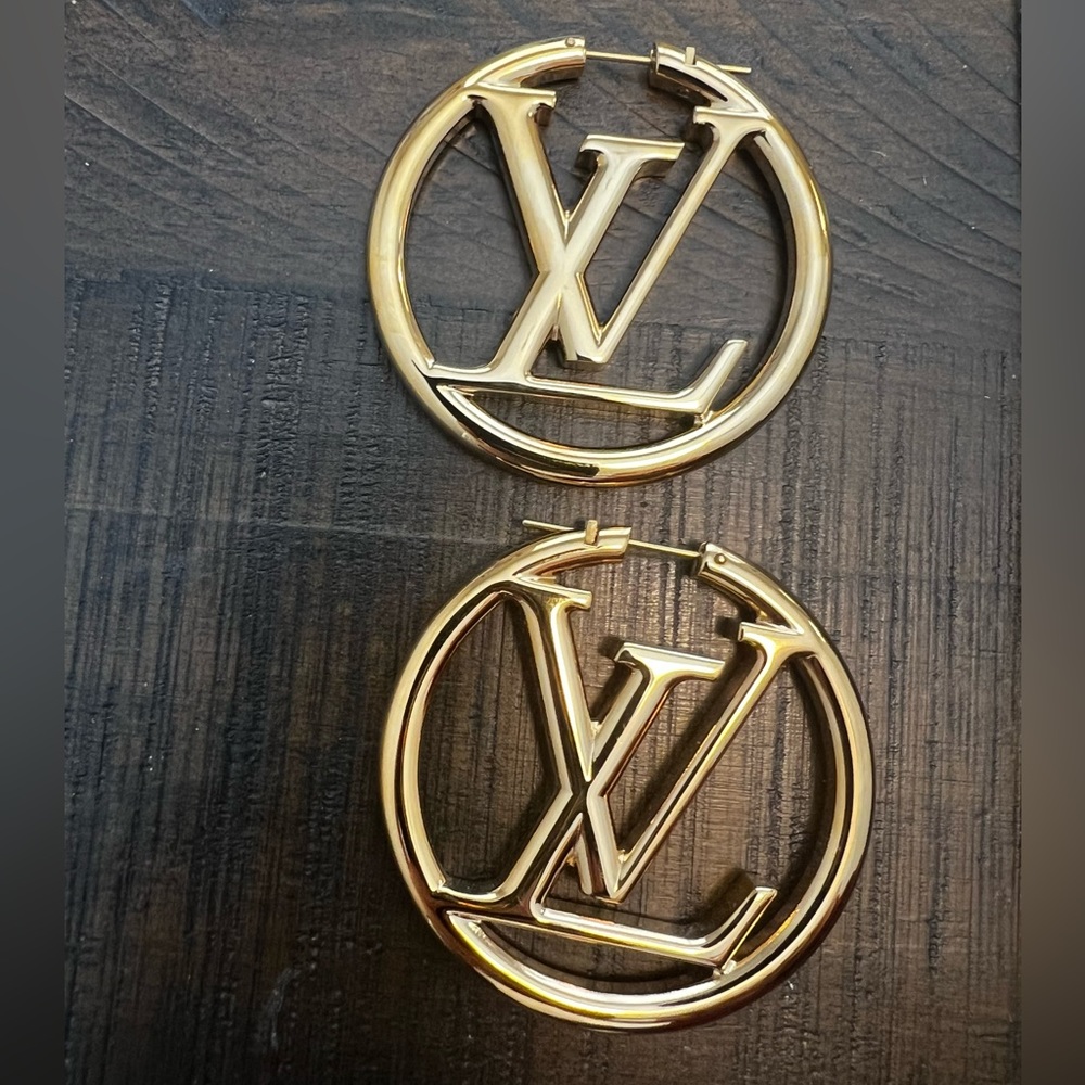 Louis Vuitton Gold LV Circle Logo Hoop Earrings